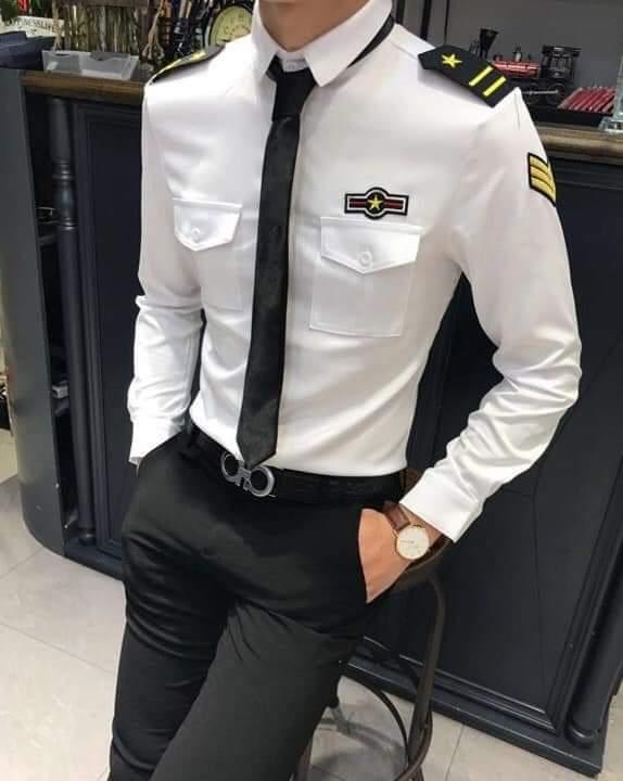 ÁO CƠ TRƯỞNG MỚI LỊCH LẢM