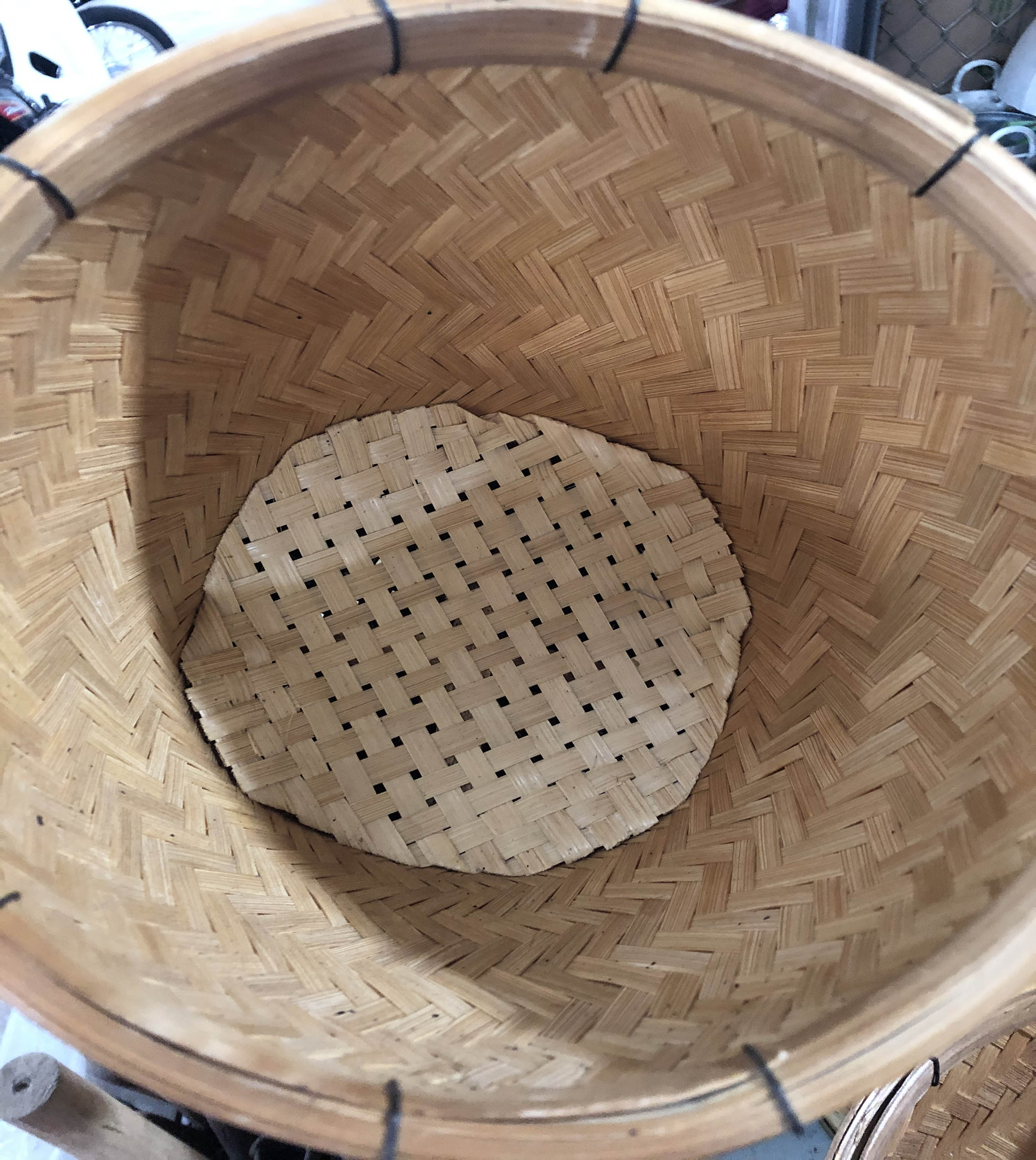 TRÕ TRE ĐỒ XÔI DÂN TỘC THÁI 1 Cái 2-4 KG Gạo