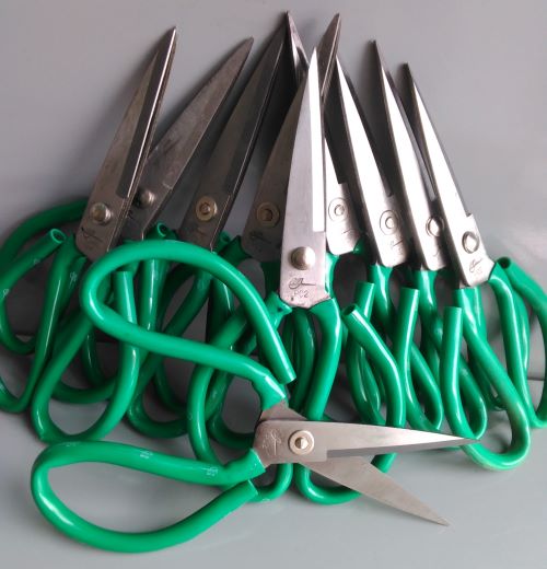 Kéo Cắt Đa Năng Cực Bén, Kéo Sắt Cán Cao Su Màu Xanh, Kéo Làm Bếp Cắt Thực Phẩm Tiện Dụng Giá Rẻ Npp.