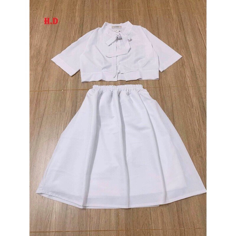 SÉT VÁY ÁO NƠ CỔ XINH LUNG LINH