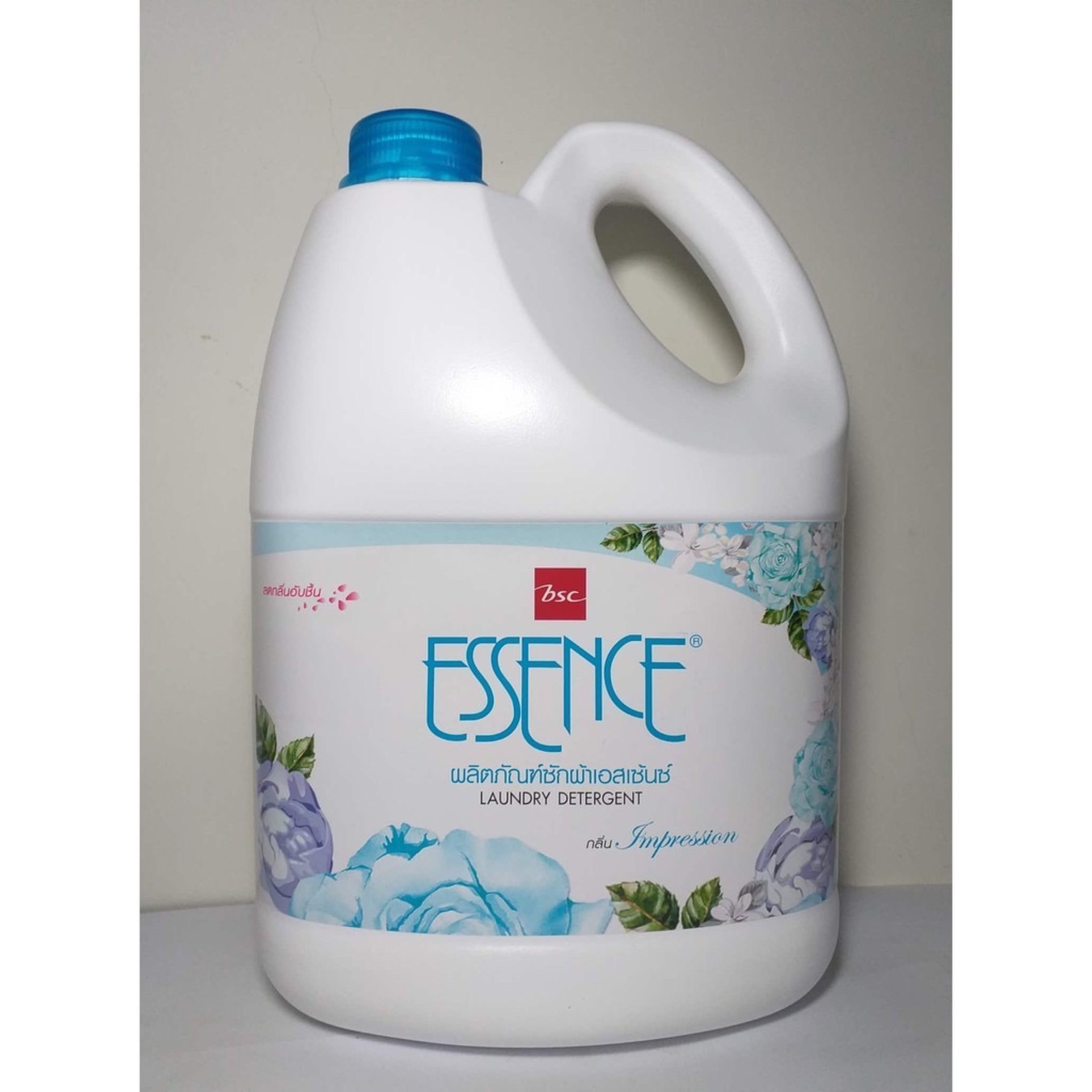 [HCM]Nước giặt Essence 3500 Tím
