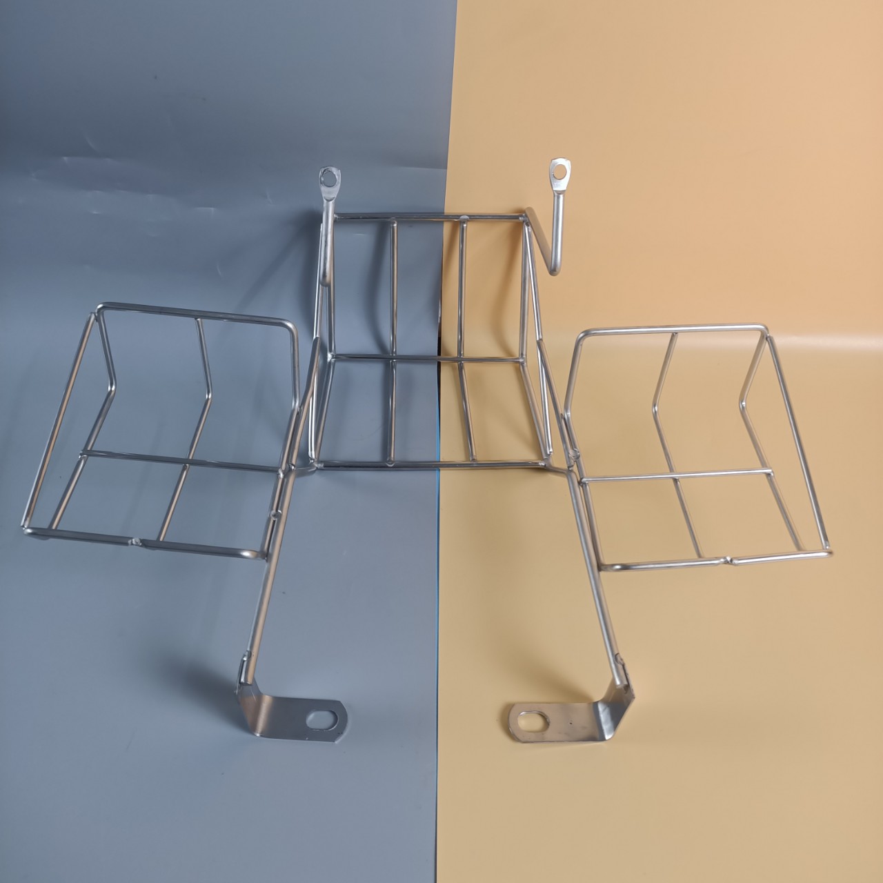 Bảo vệ đèn hậu xe cub 82  hàng inox