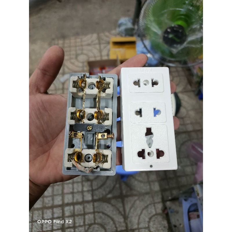 [HCM]Ổ Cắm Điện Lõi Sứ 6000W Hiệu Sanomax