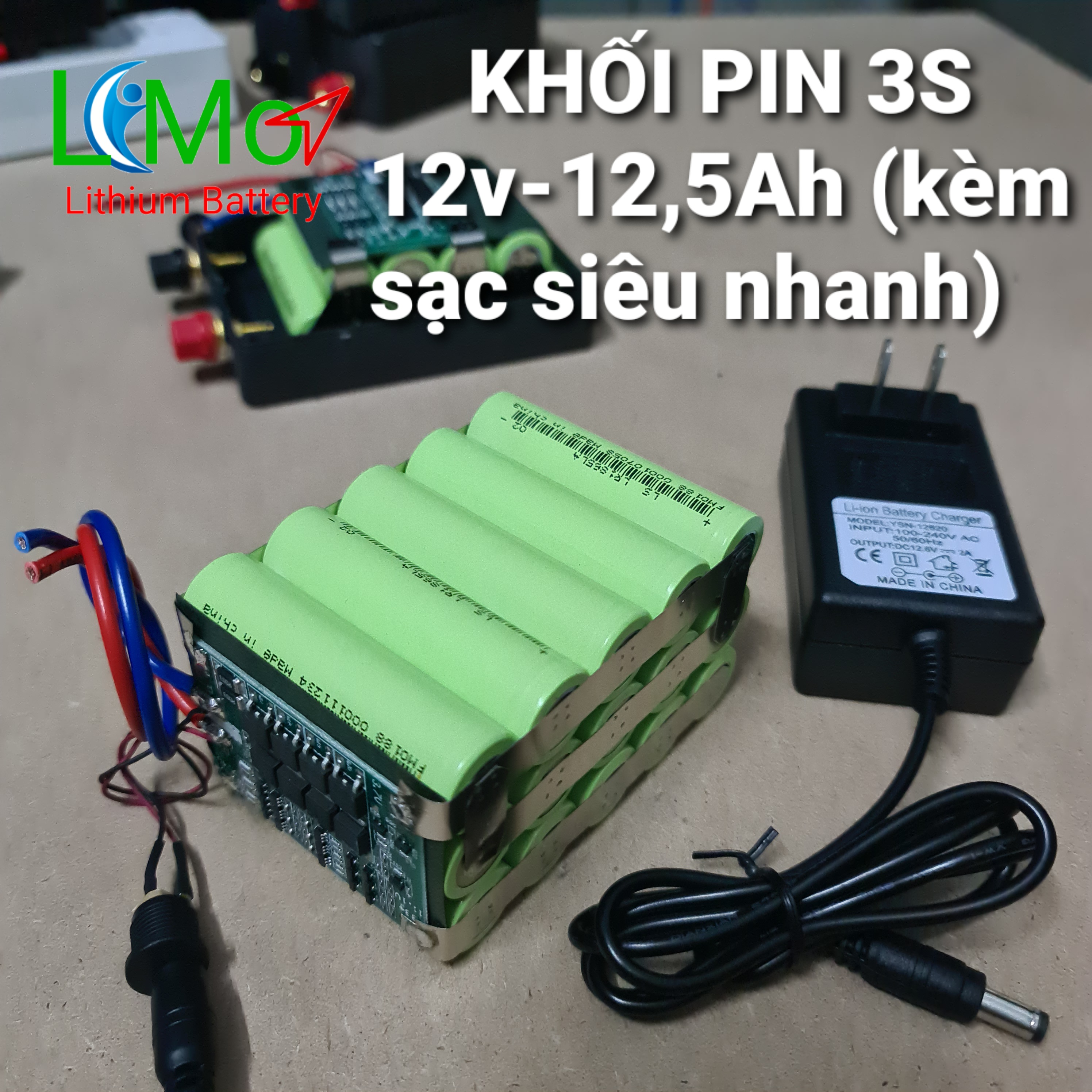 Khối pin 3S 12,6v - 12,5Ah (Hàng loại 1, dòng xả cao thay bình acquy). Tặng kèm sạc siêu nhanh Lithium 12,6v. Gồm 15 viên Pin sạc Lishen 2600mAh nối 3S + Mạch bảo vệ SẠC XẢ 3s 60A + sạc pin SIÊU NHANH lithium 3S. Pin sạc lishen - LiMo