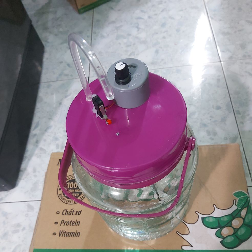 Máy rót rượu..tự động