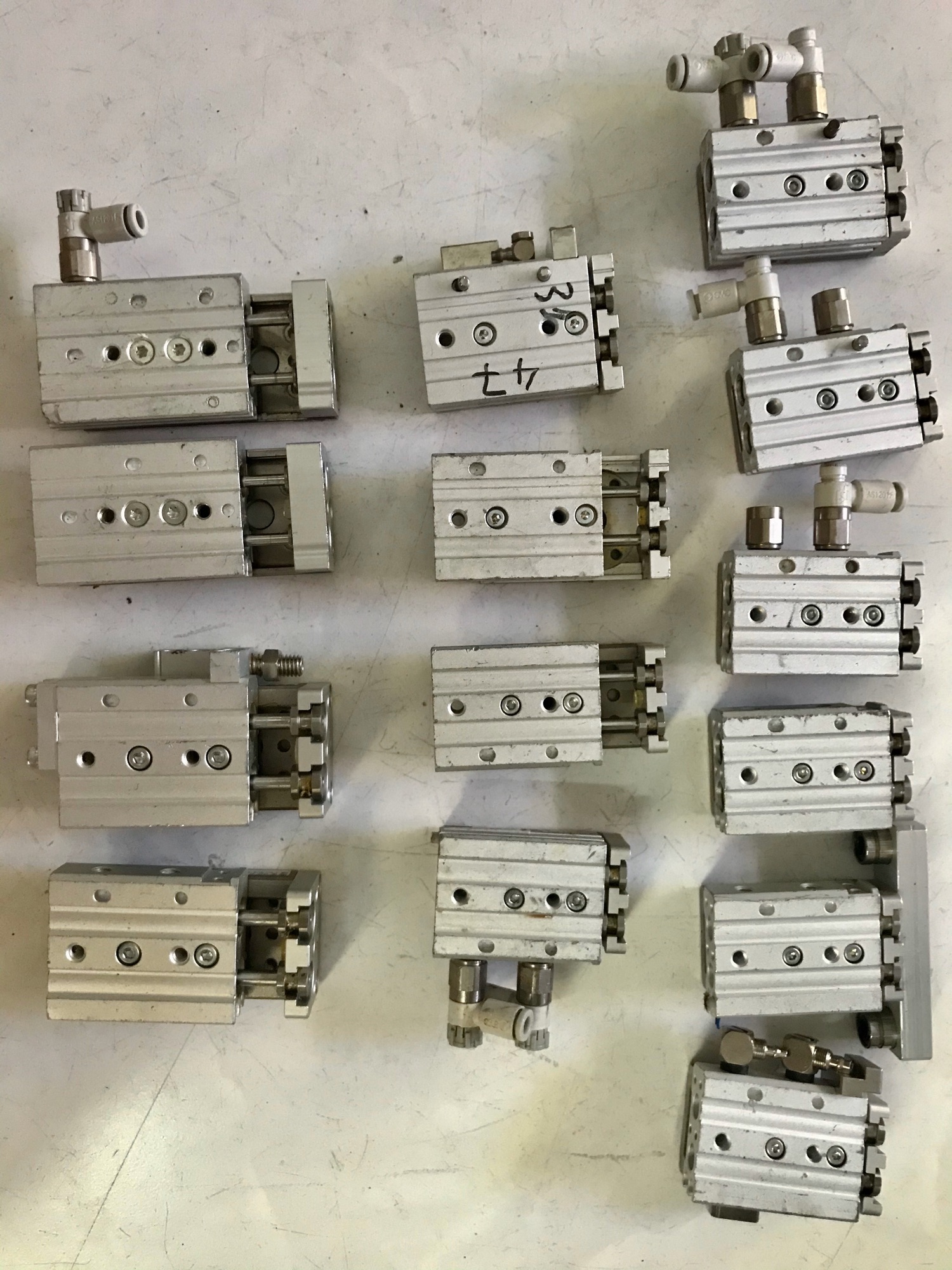 [HCM]Xylanh chế máy hàn Cell pin