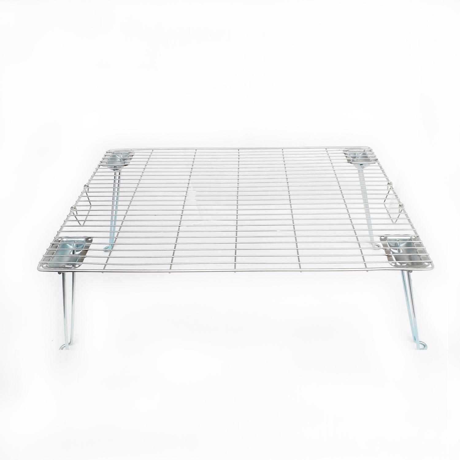 VỈ NƯỚNG INOX LỚN DẠNG BÀN NGOÀI TRỜI -26x40x60cm CHÂN BÀN GẤP GỌN CAO KÈM CÓ QUAI CẦM TIỆN DỤNG HÀNG CAO CẤP