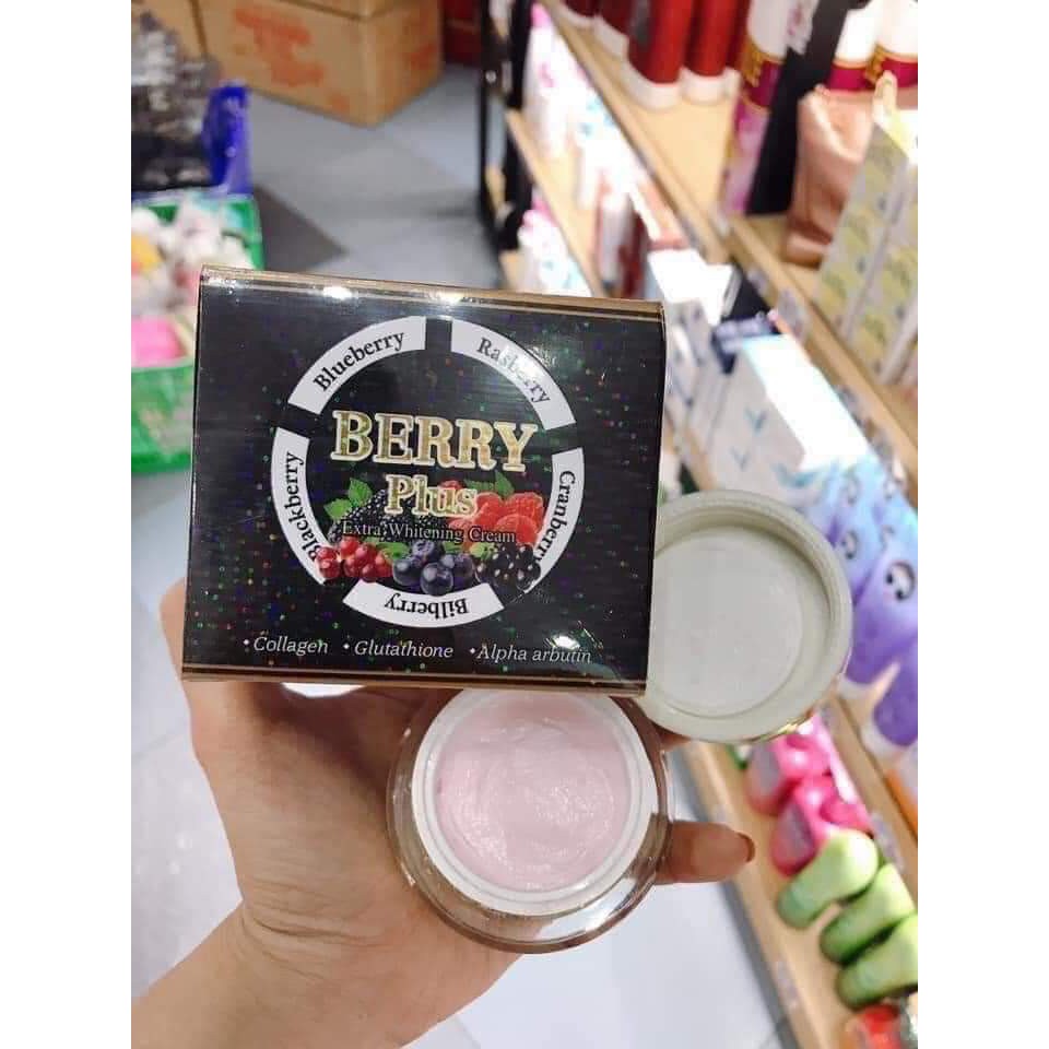 Kem Nám Sạm Da Dưỡng Trắng Berry 4K Plus Thái Lan