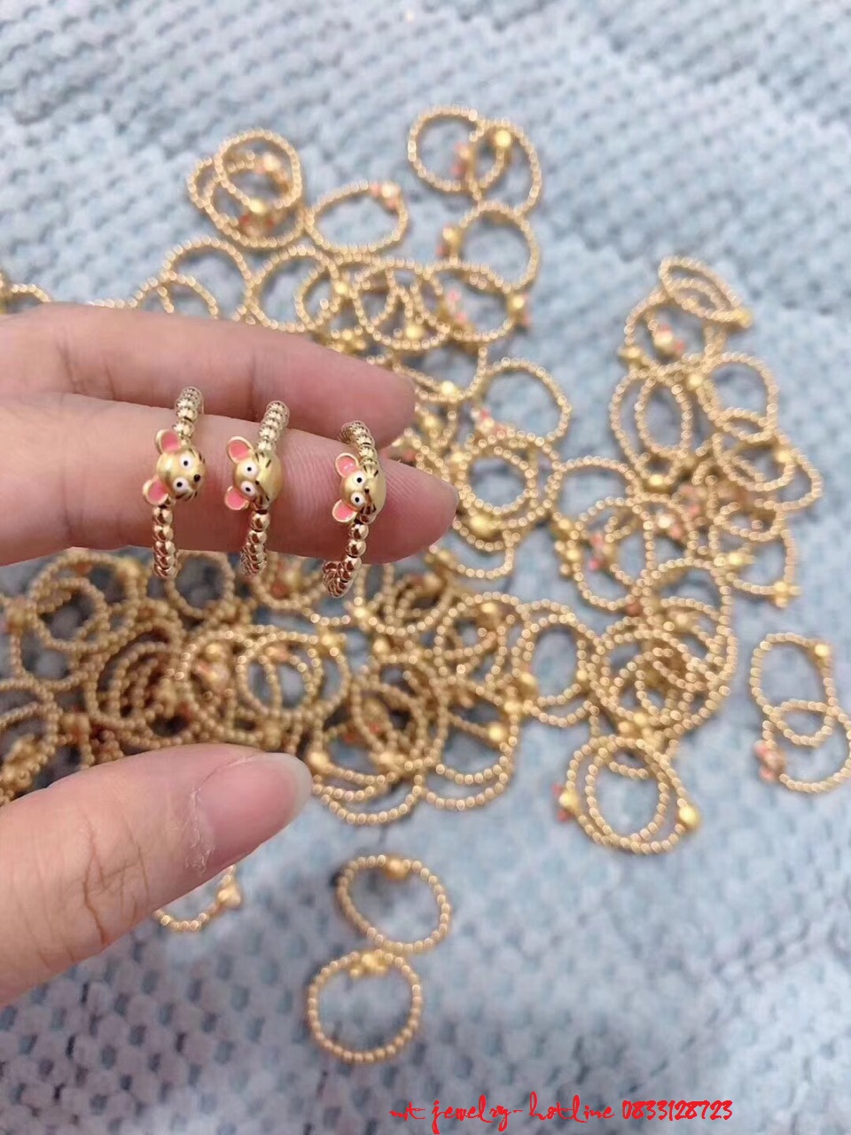 Charm chuột vàng 24k