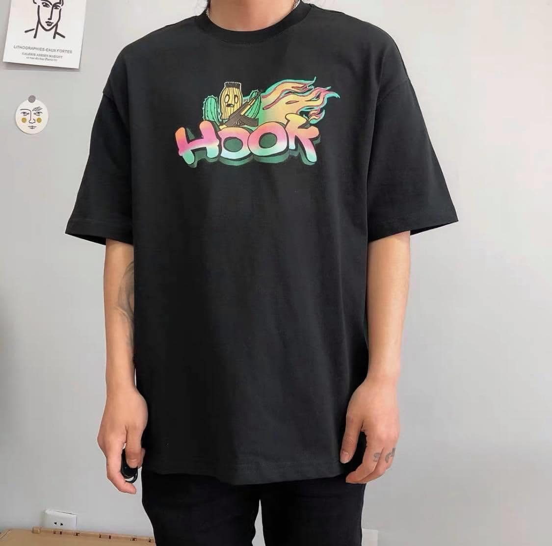 [YoloBoutique] ÁO THUN HOOK UNISEX (ĐEN, TRẮNG, XANH)