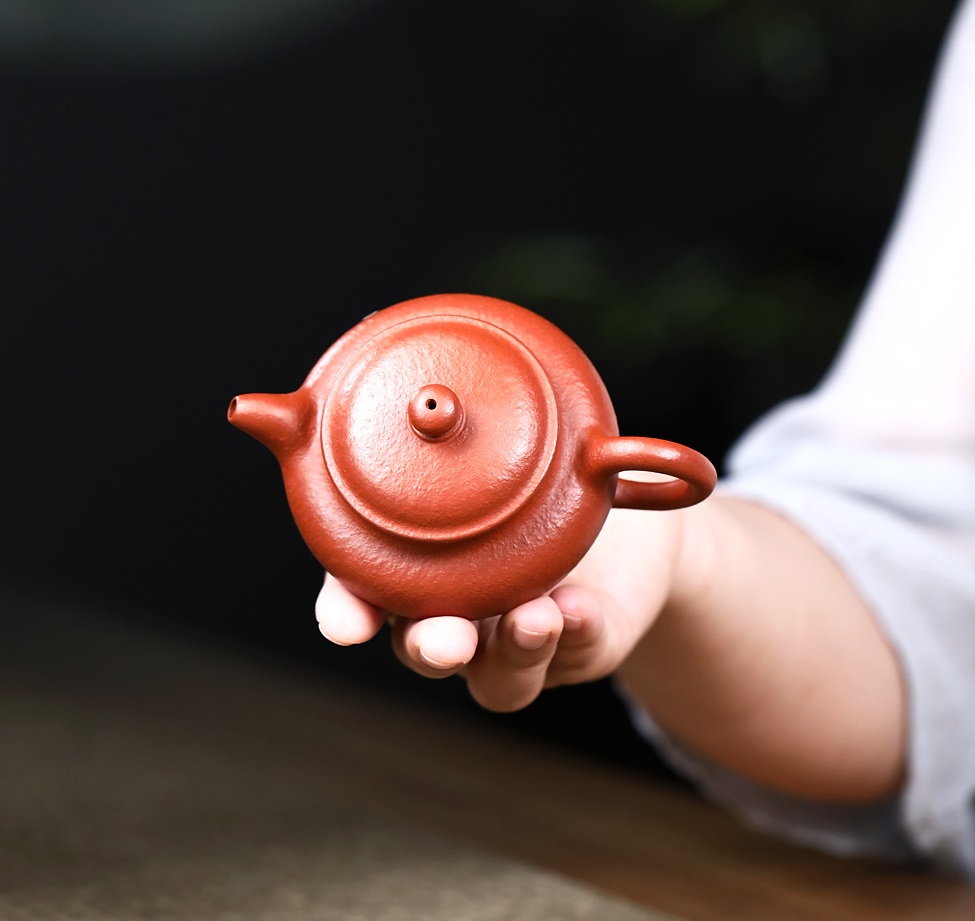 Ấm Tử Sa Nghi Hưng Phỏng Cổ 130 ml (Ngư Tử Chu Nê)