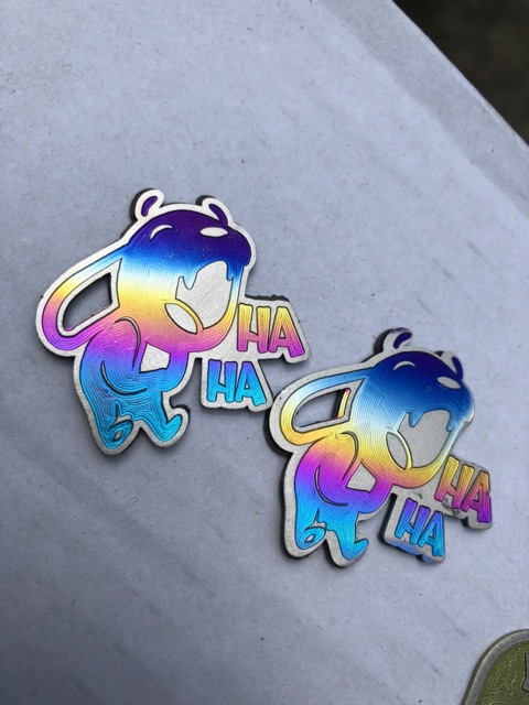 Tem titan Logo chó haha