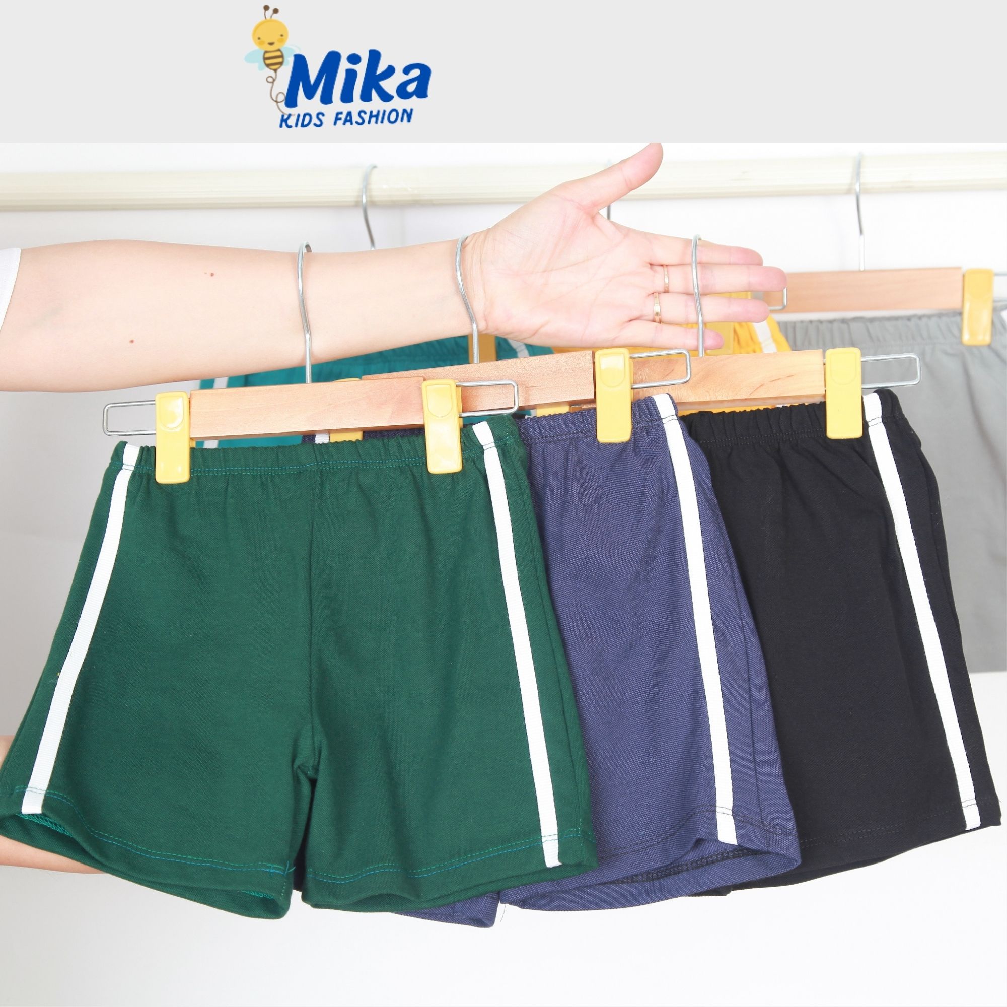 Quần đùi bé trai, bé gái MIKA. Quần cotton 100% phối viền thể thao năng động, quần short, quần thể thao, mùa hè, cho bé 2 tuổi, 3 tuổi, 4 tuổi, 5 tuổi, 6 tuổi, 7 tuổi, 8 tuổi