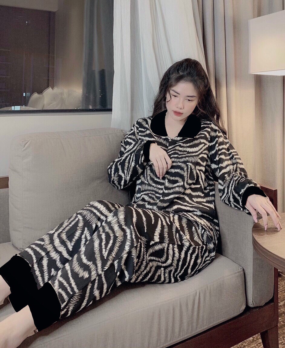 Đồ bộ Pyjama lụa tay dài chất lụa Mango mềm mịn, mát mượt