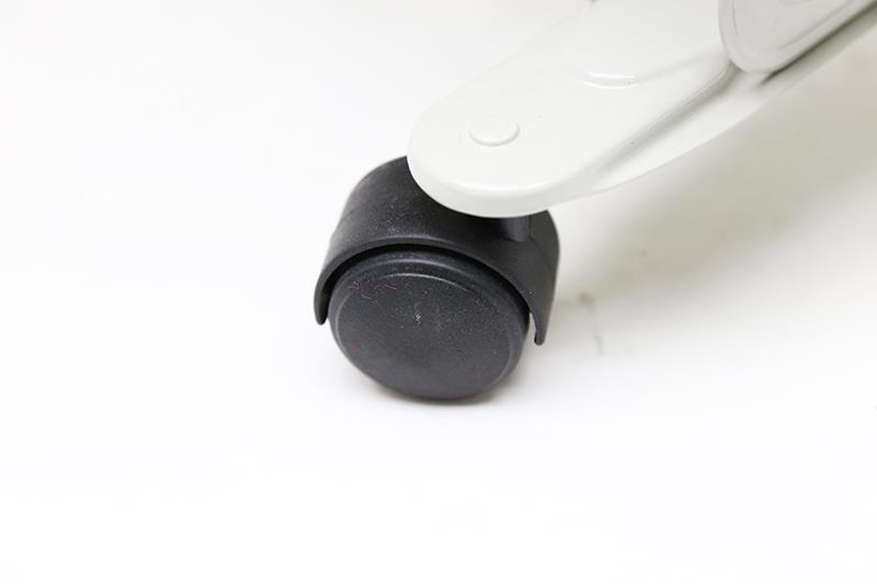 Lò sưởi dầu 9 thanh TIROSS TS923