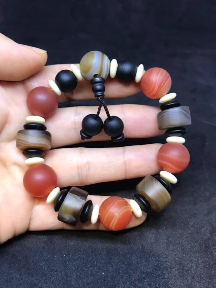 [HCM]VÒNG TAY ĐÁ MÃ NÃO LẠT MA TÂY TẠNG 14LY MẪU PHÚC 01