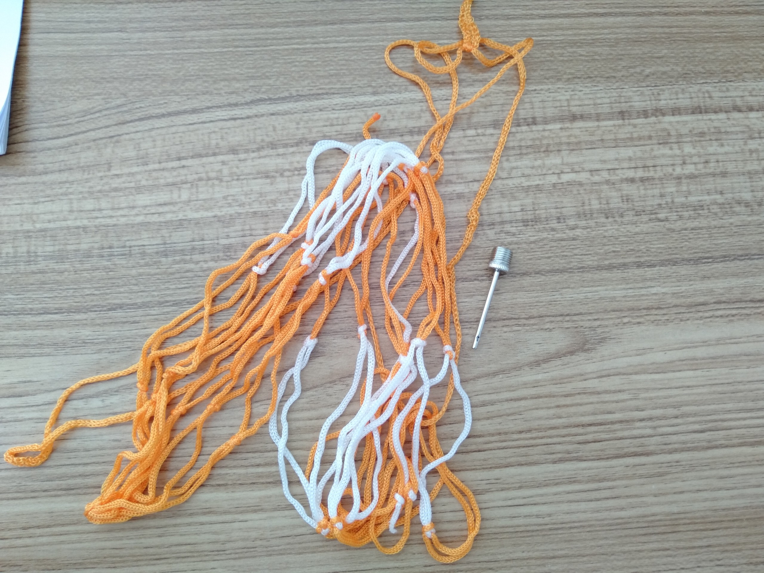 [HCM]TRÁI BANH BÓNG RỔ 3# SIZE SỐ 3 ( TẶNG KÈM ỐNG BƠM ,  LƯỚI VÀ KIM )