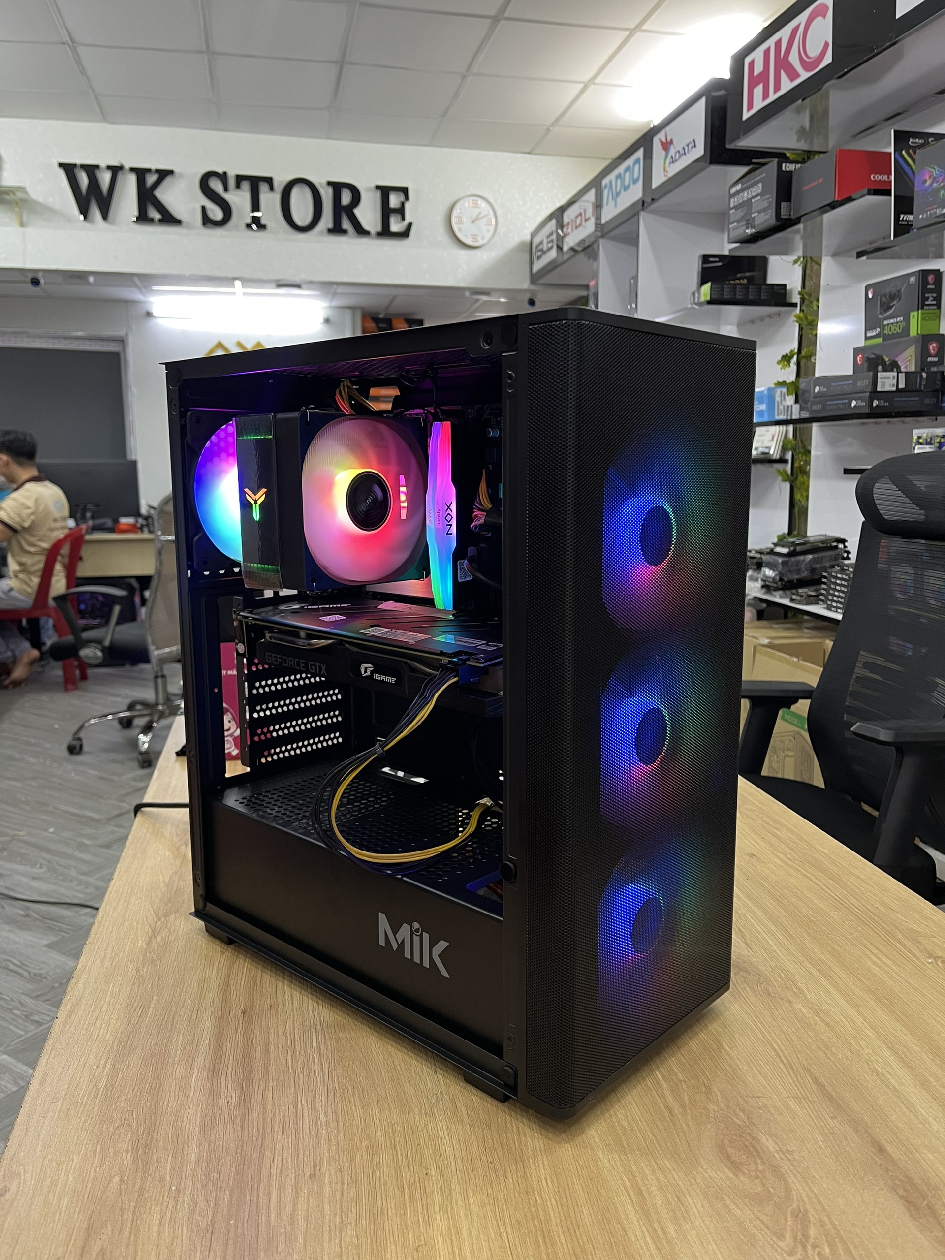 Thùng pc plus-05 intel core i5 10400f, 16gb ram rgb, vga 1060/1660s/2060