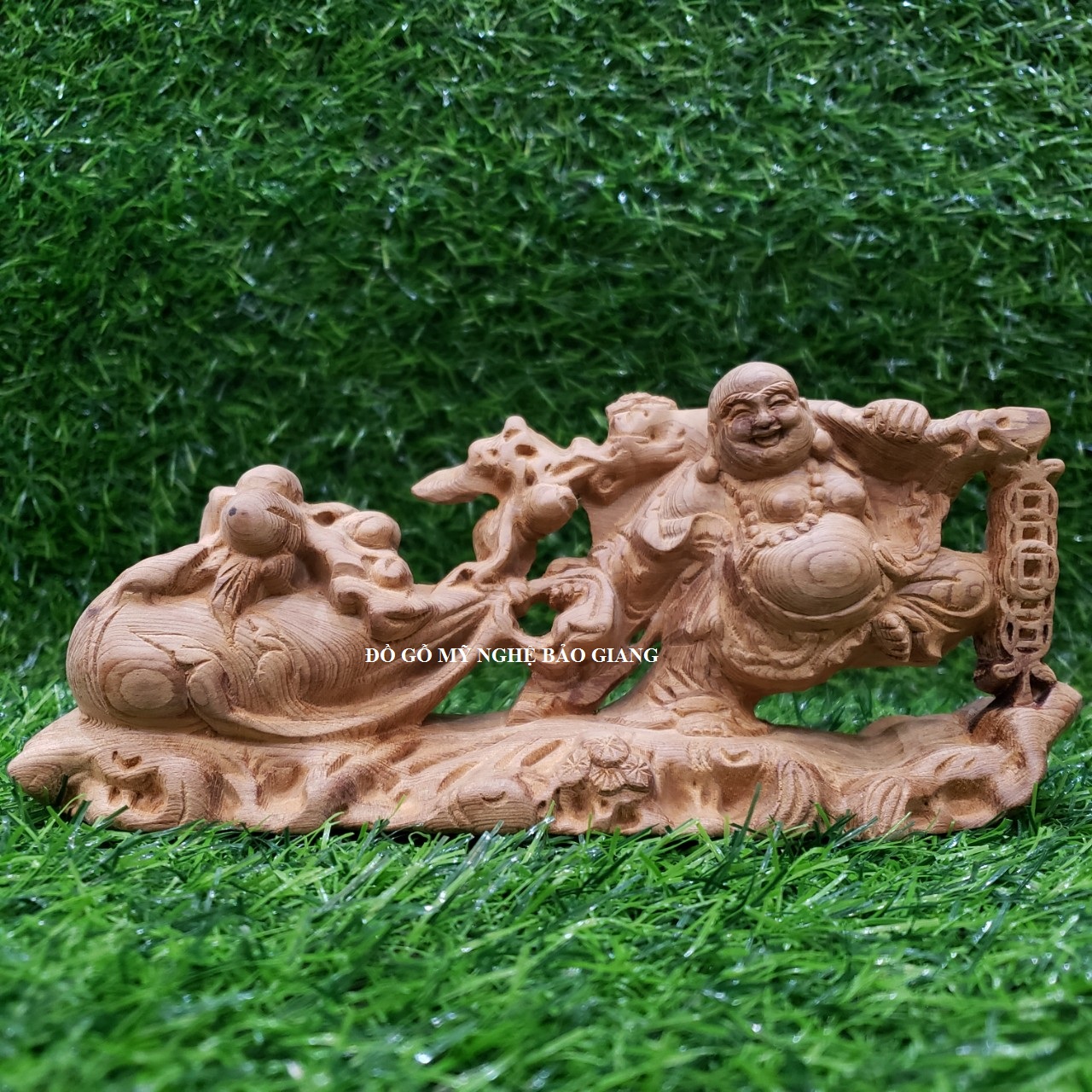 Tượng phật di lặc gỗ ngọc am đỏ để mộc thơm nức