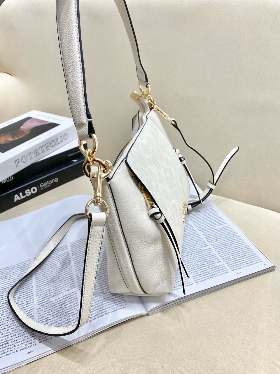 [HCM]Túi Coach thanh lich dư xịn cho nàng công sở