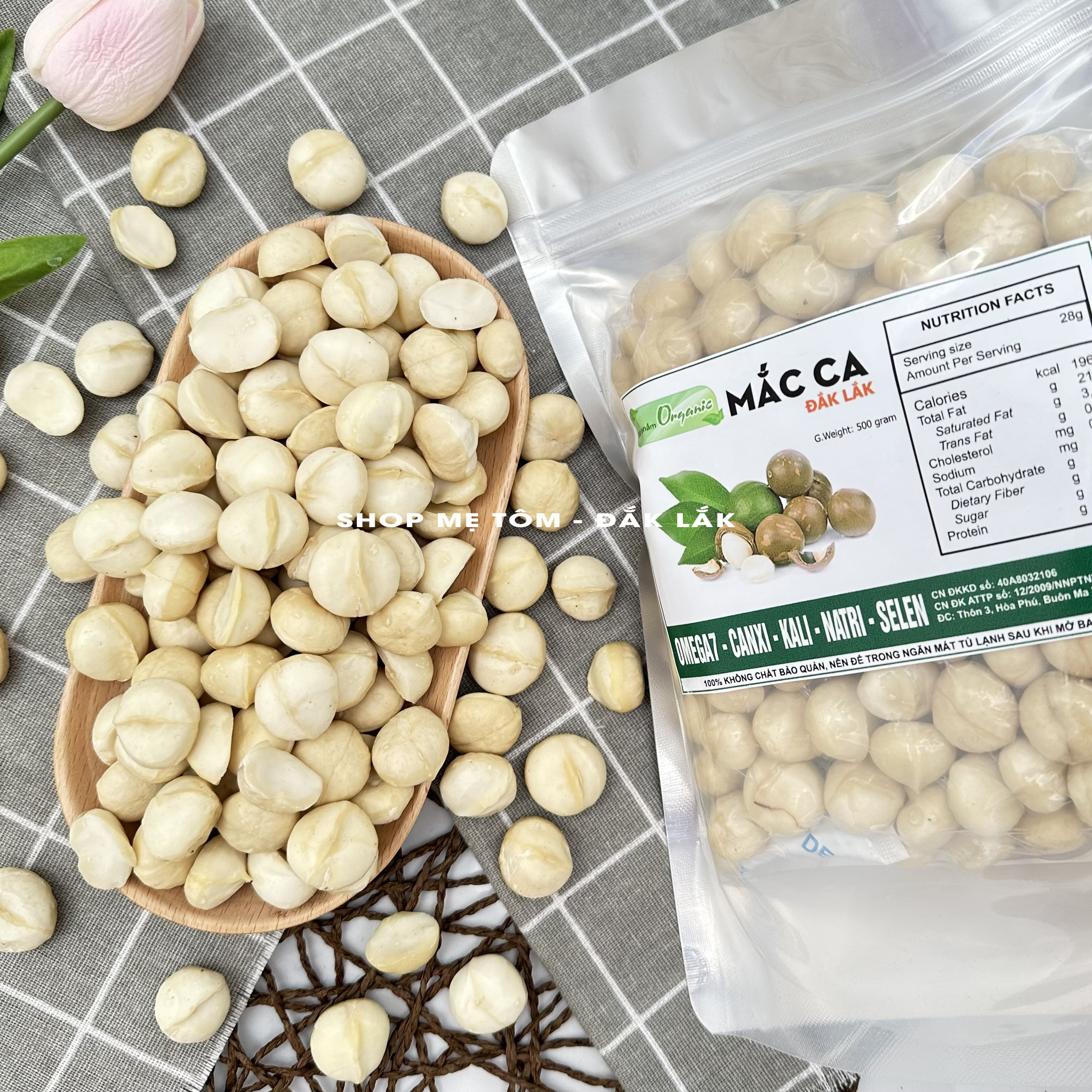 NHÂN HẠT MACCA ĐĂK LĂK SẤY LẠNH có tỉ lệ vỡ đôi
