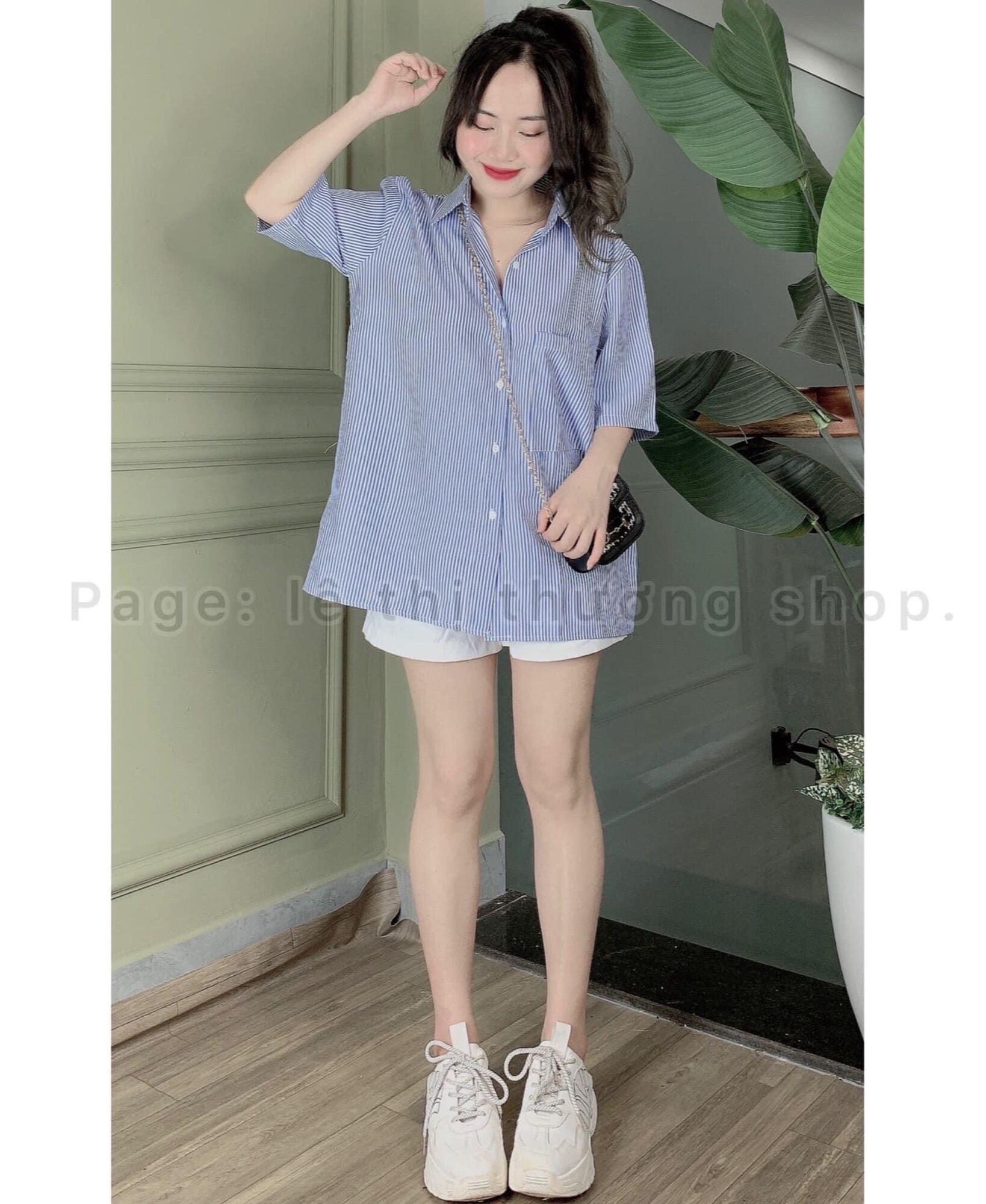 Sơ mi tay lỡ 1 túi kẻ sọc xanh