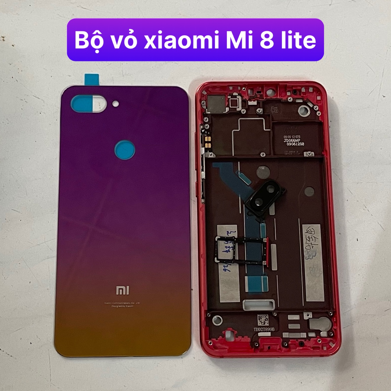 bộ xương vỏ xiaomi Mi 8 lite (zin) có kèm khay sim và kính camera
