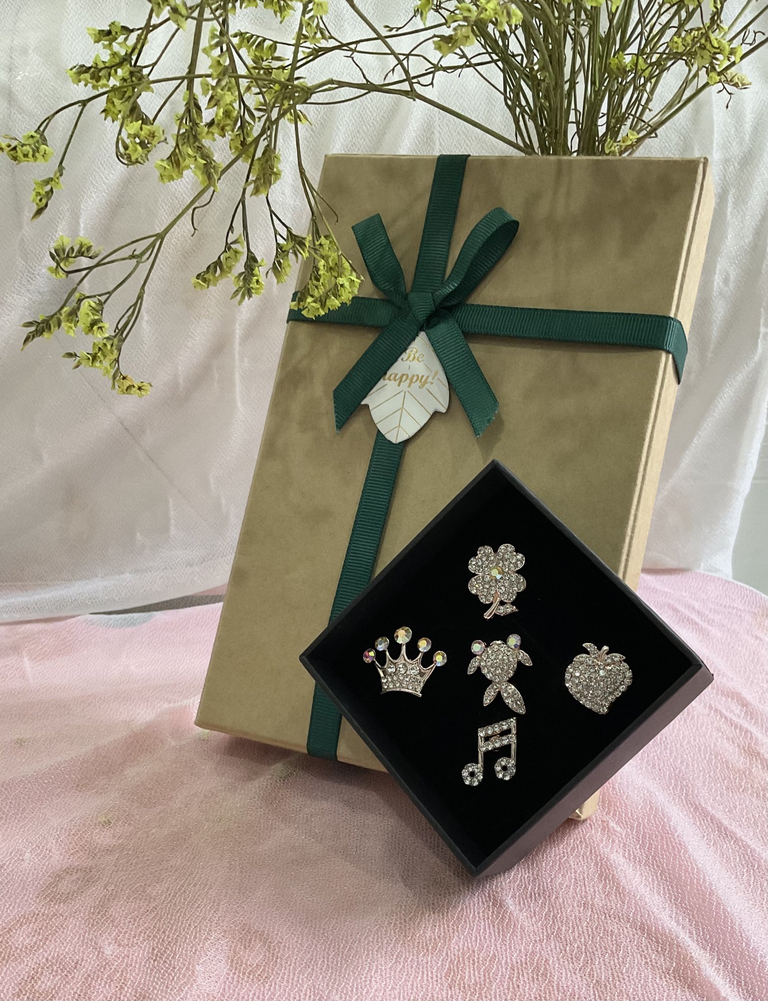 Ghim cài áo đính đá mini