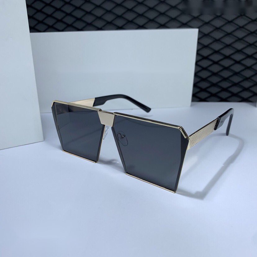 Kính râm Nam Mắt vuông bản to unisex