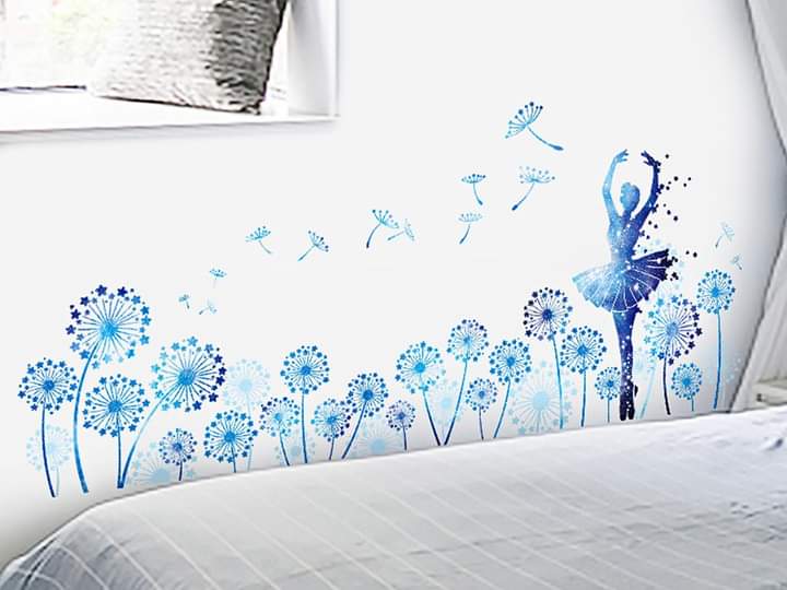 Decal dán tường cô gái ba lê xanh