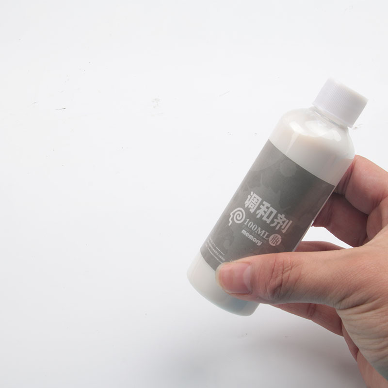 Dung dịch pha loãng màu acrylic, khắc phục màu khô. Dung môi pha màu acrylic