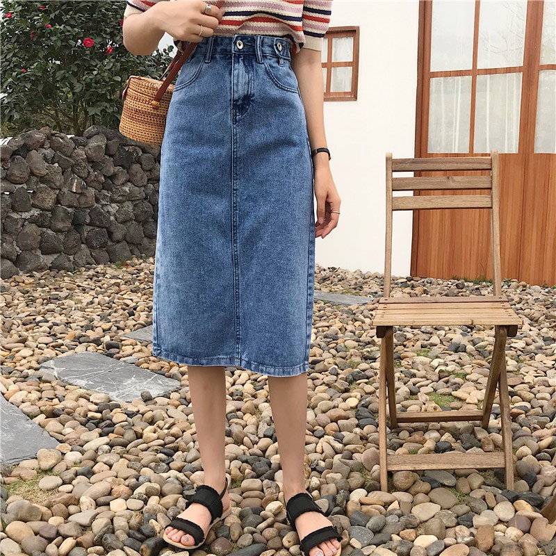 Váy cạp cao dài qua gối