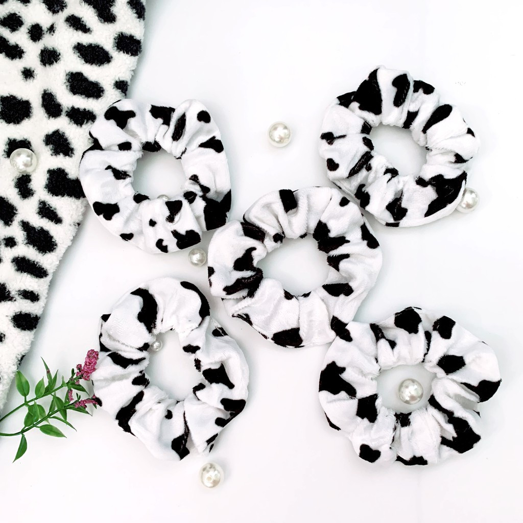 [HCM]Cột Tóc Scrunchies Bò Sữa Lông Nhung Hot Trend