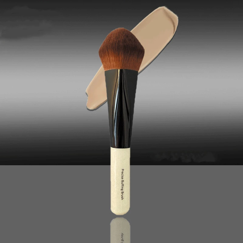 Cọ Trang Điểm Đa Năng Bobbi Brown Precise Buffing Brush
