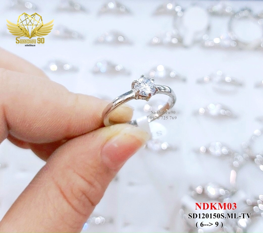 Nhẫn titan 1 hột đá cao cấp siêu xinh
