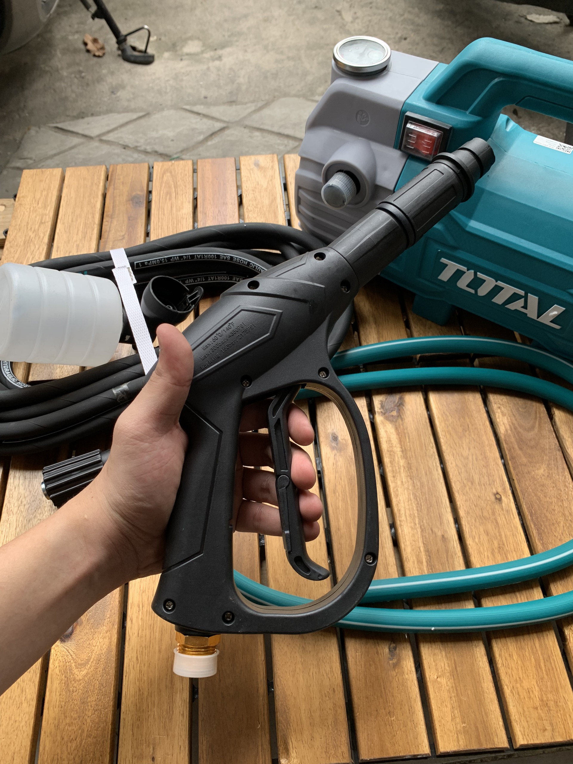 [HCM]Máy Rửa Xe Total Tgt11236