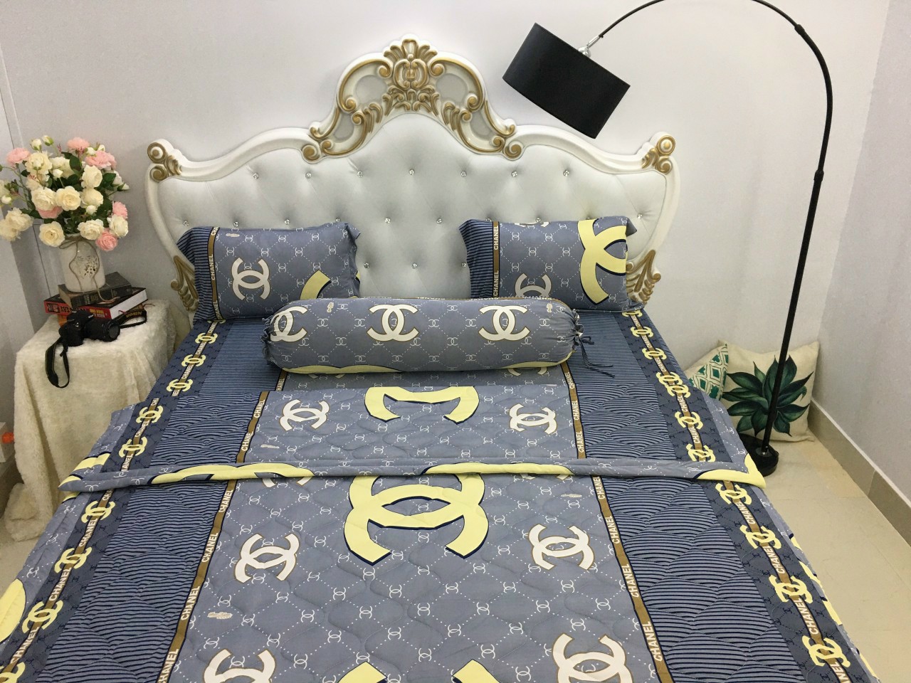 [Hcm]High-Quality Korean Elastic Sheet Set {4 Pieces} Sheet and 3 Pillowcases