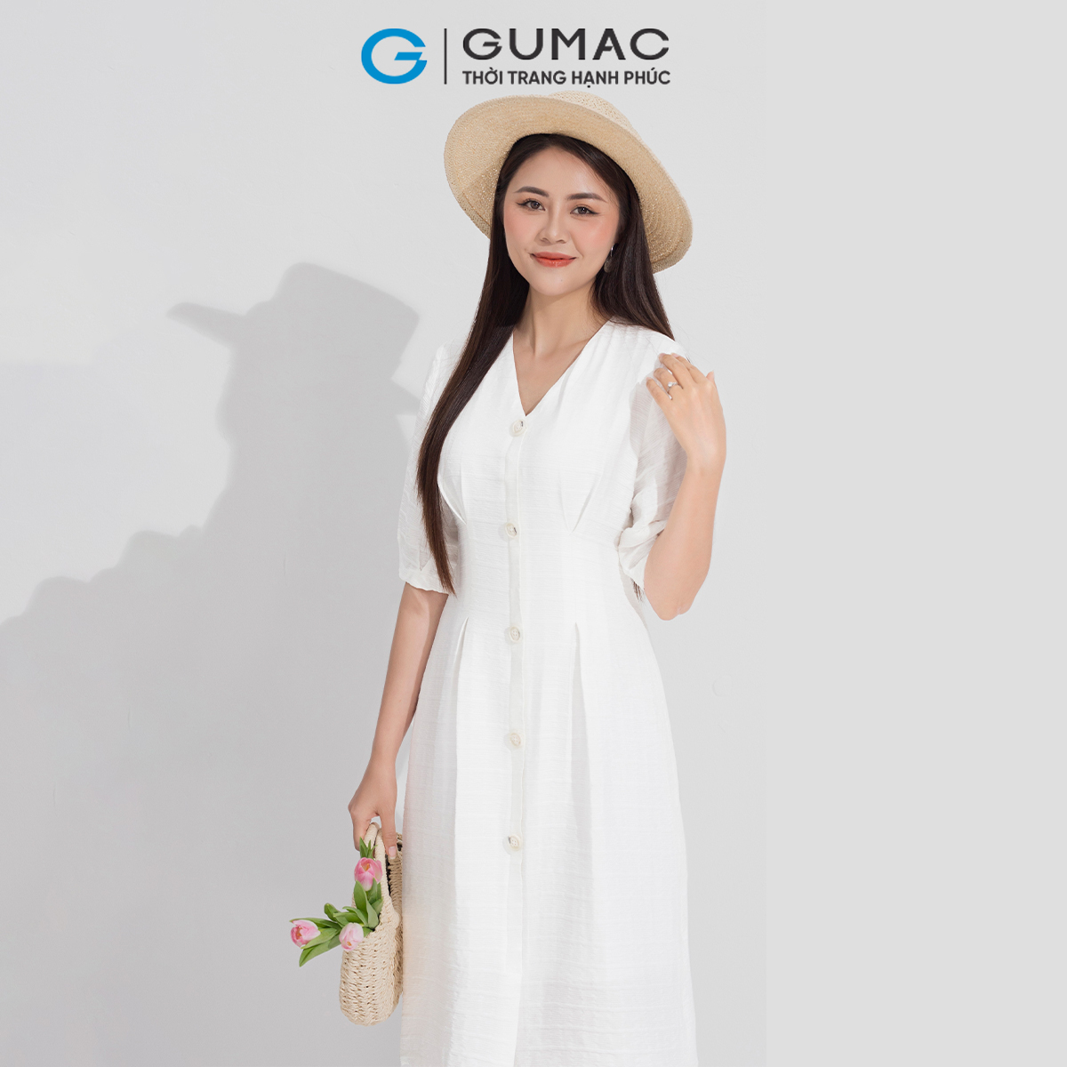 Đầm nữ cổ v phối nút GUMAC DD05056