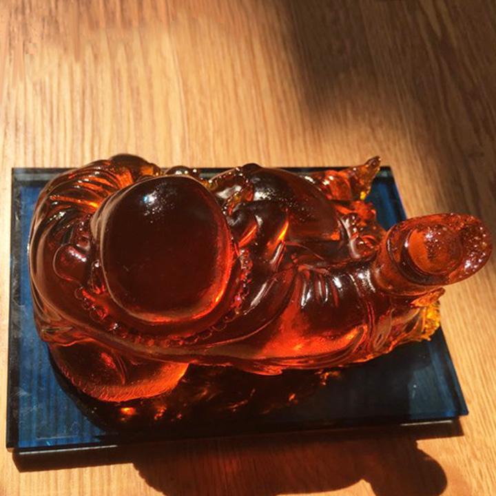 Tượng Phật Di Lặc màu hổ phách