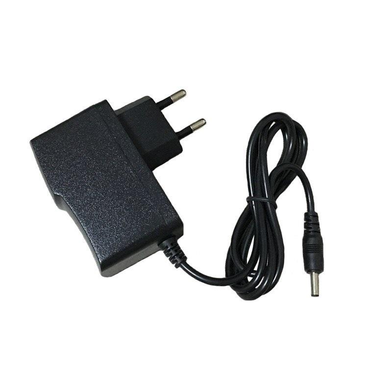 Adapter cấp nguồn cho wifi 5V -1A đen