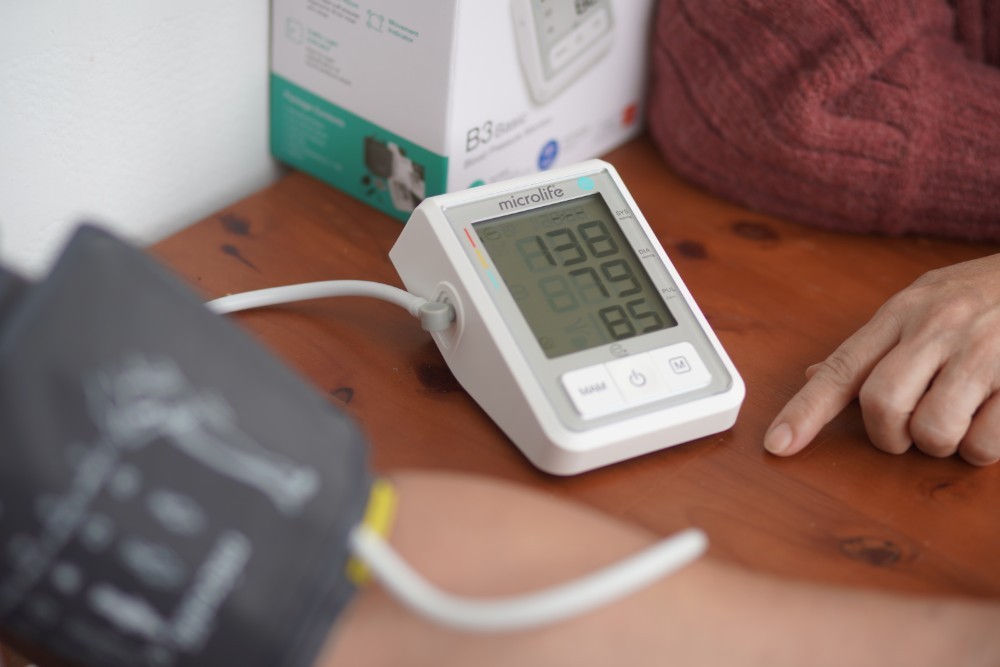 Máy Đo Huyêt Áp Bắp Tay Microlife B3 Basic