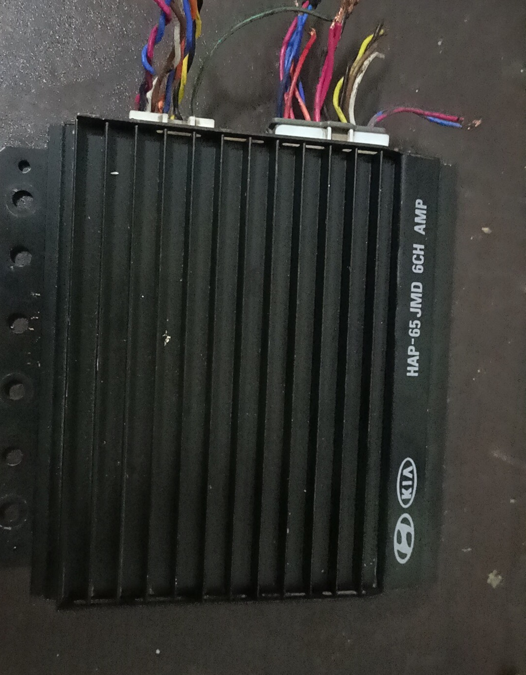 Ampli tháo xe 6 kênh