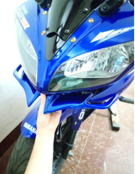 Cánh gió trước trang trí xe máy R15 cao cấp