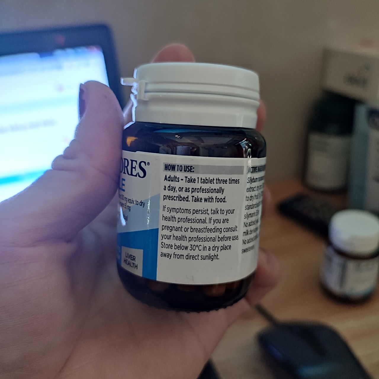 Thải Độc Gan Blackmores Milk Thistle Lọ 42 Viên