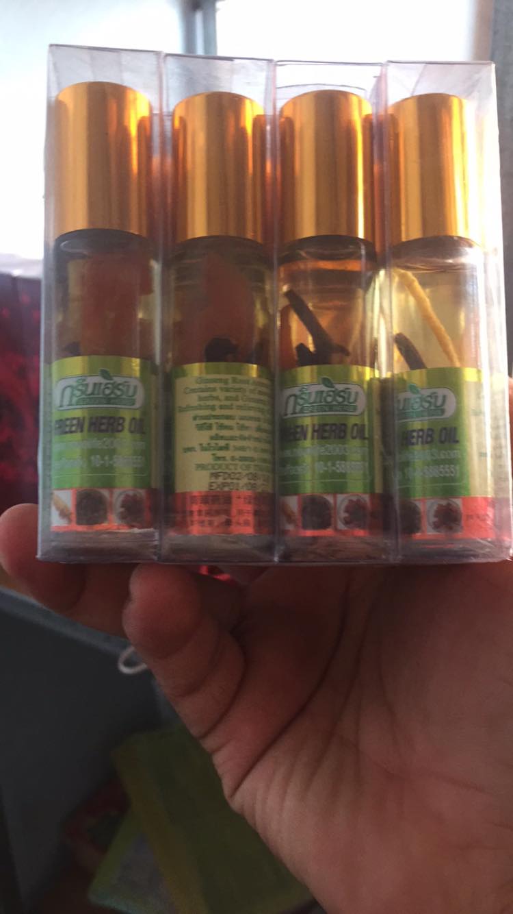 12 Chai Dầu Lăn Nhân Sâm Thảo Dược Thái Lan GREEN HERB OIL Cao Cấp 8ML