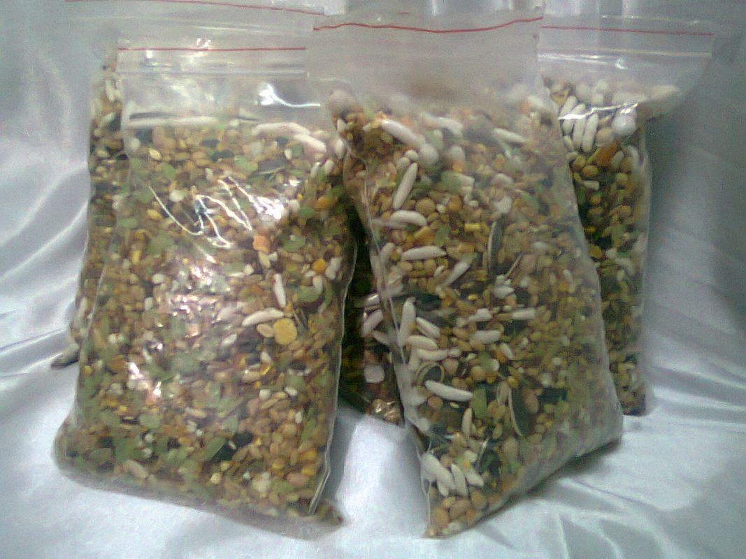 Thức ăn hamter loại thường