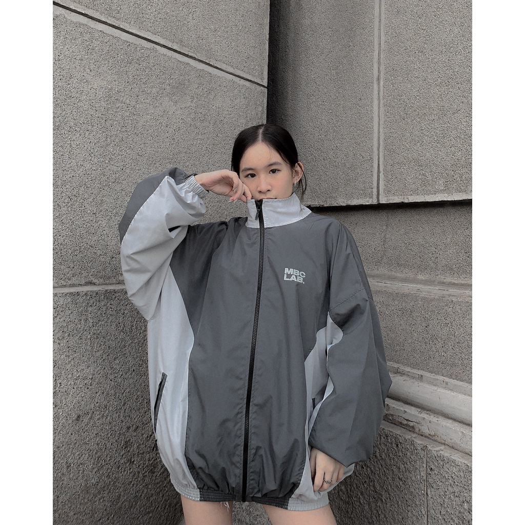 Áo Khoác Dù MBC Windbreaker Jacket - Đen/Xám