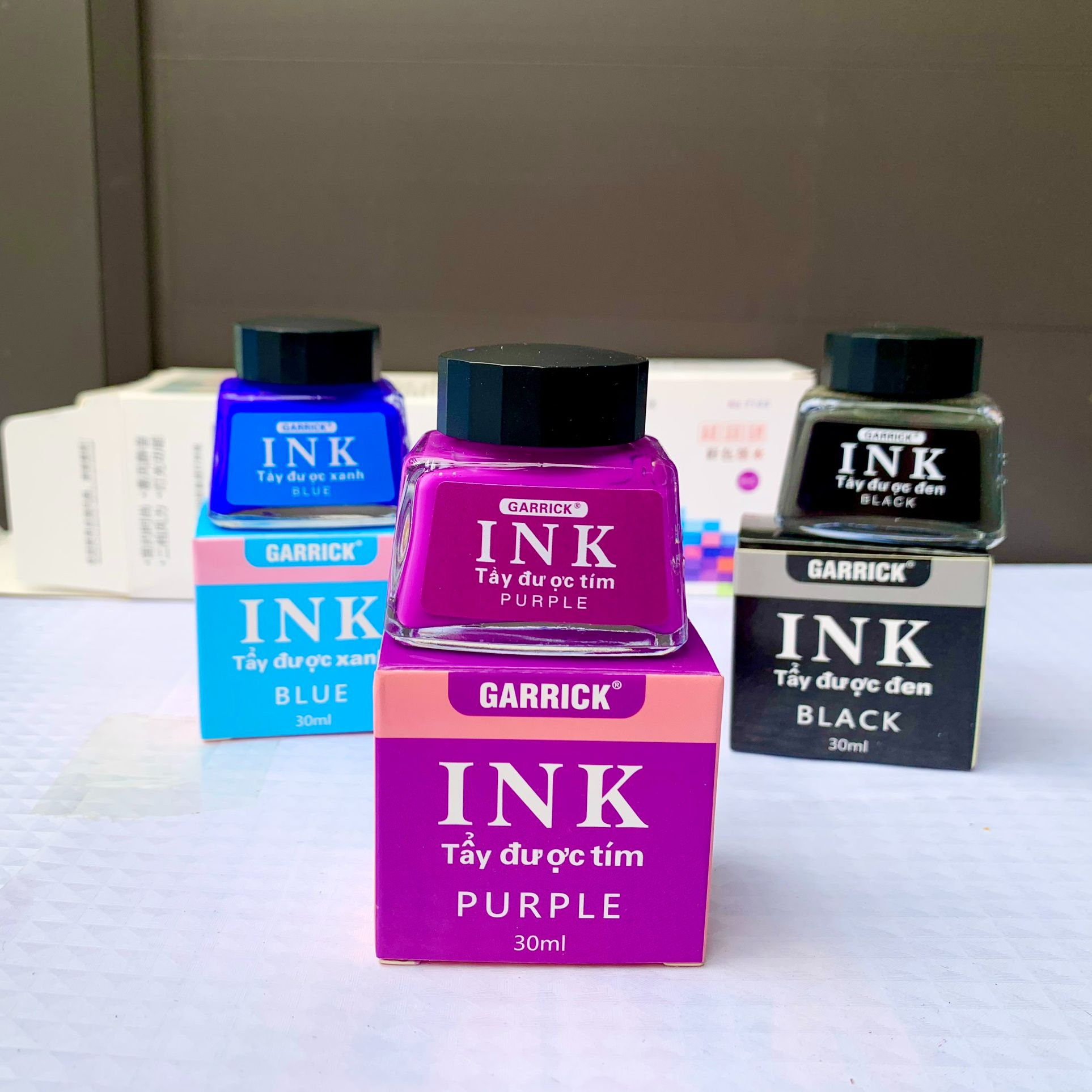 Mực ink xóa được lọ 30ml, mực ink tẩy được dùng được cho các dòng bút máy tẩy được có piston