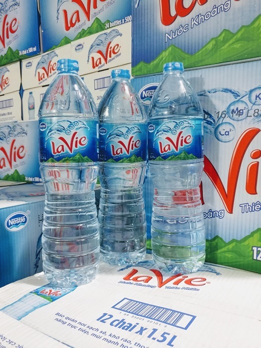 Thùng Nước Khoáng Lavie 1,5L (12 Chai/Thùng)