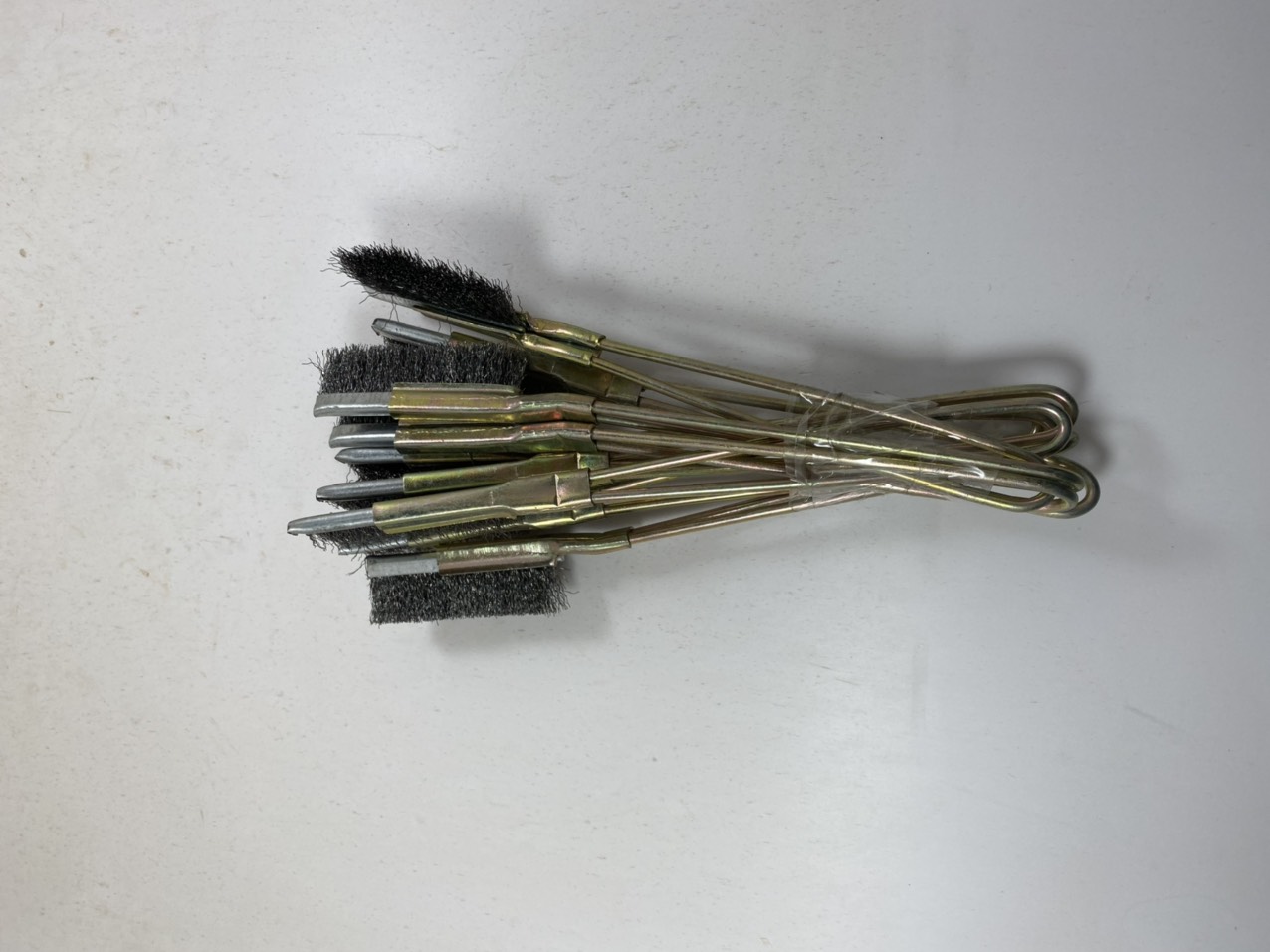 Bàn chải cán sắt thẳng